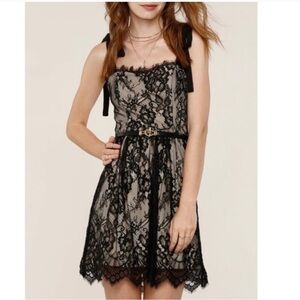 Heartloom Emma Black Lace Overlay Dress sz small